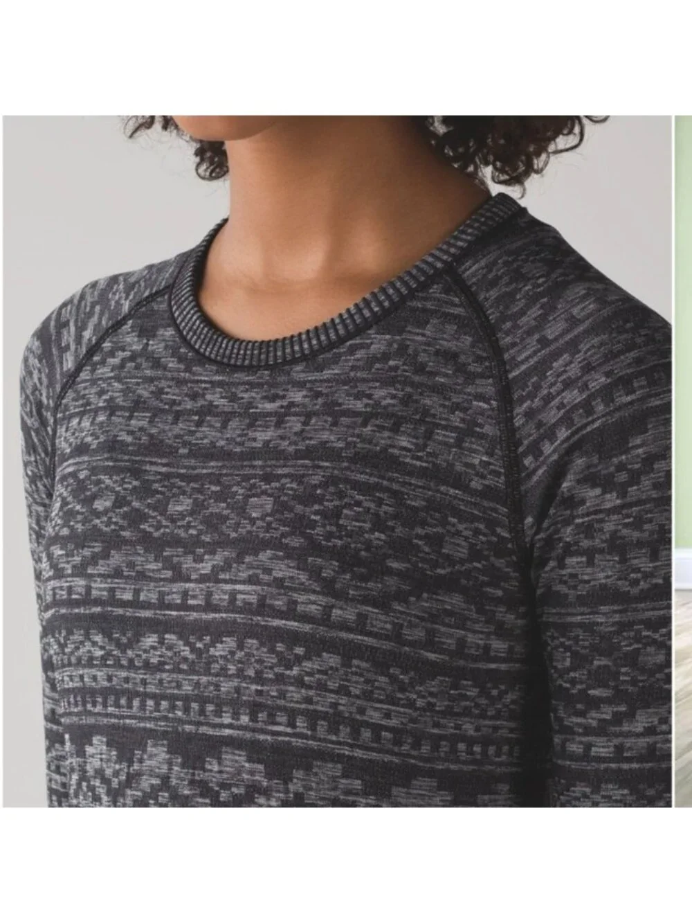 Lululemon Rest less Pullover Heathered Black